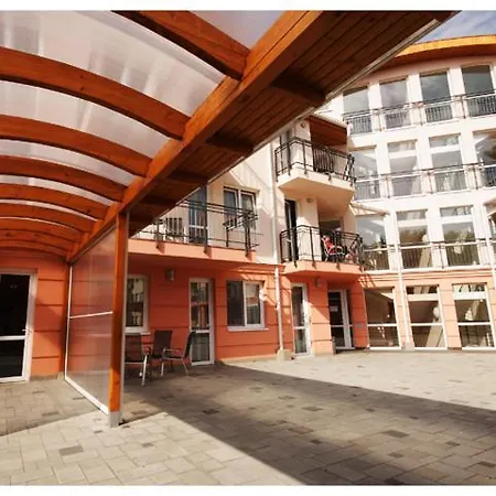 Carpe Diem アパート ハイデゥソボスロー